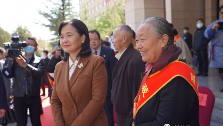 傳承精華，讓藏醫(yī)藥造福人民健康安全！